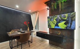 Le Vulcano : Duplex Lounge !